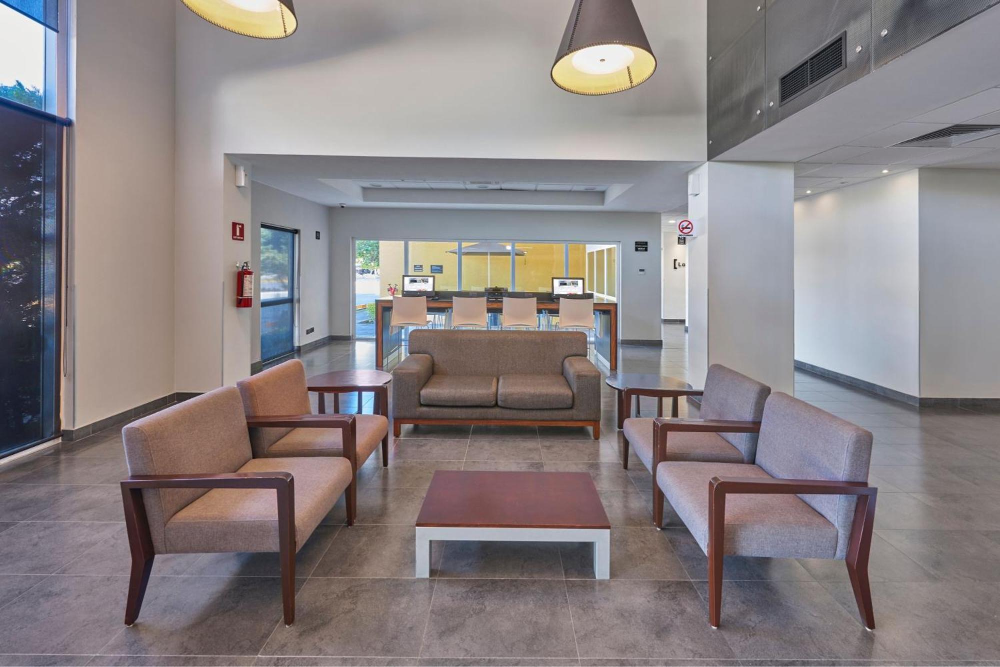 Hotel Express By Marriott Norte 4*
